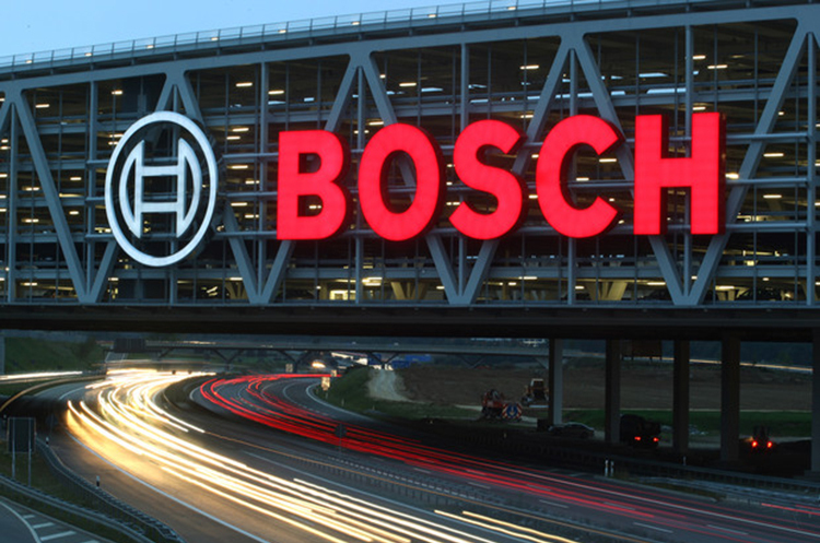Компанія Bosch зупинила постачання запчастин для вантажівок до росії Компанія Bosch зупинила постачання запчастин для вантажівок до росії