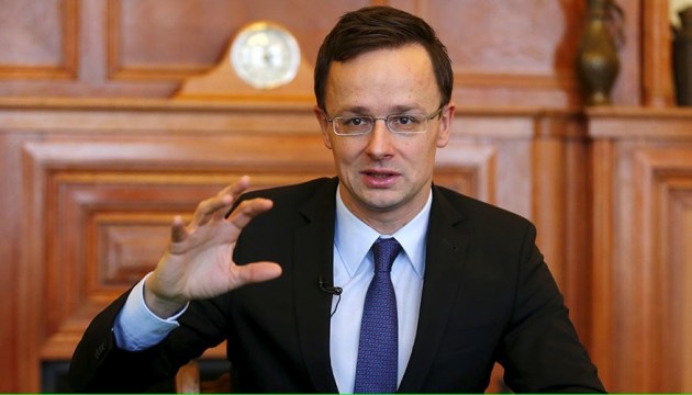 Угорщина не підтримує створення безпольотної зони над Україною та введення миротворчої місії Угорщина не підтримує створення безпольотної зони над Україною та введення миротворчої місії