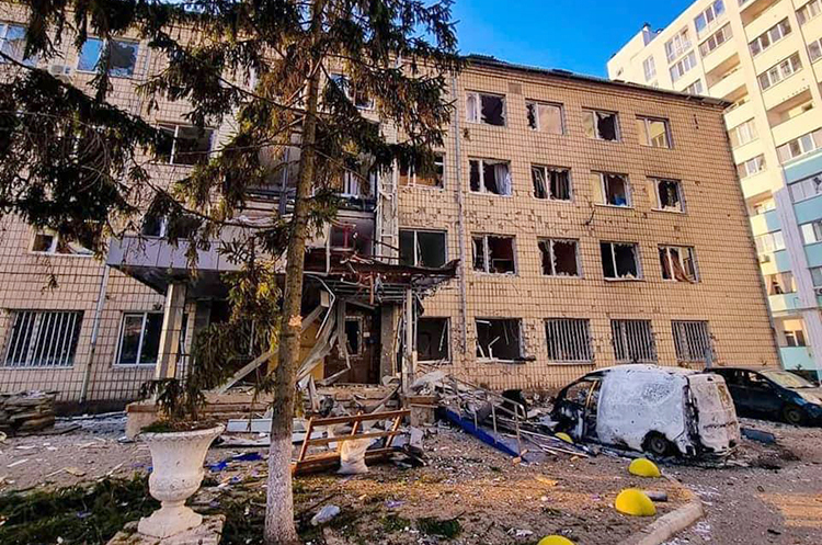 Окупати вночі обстрілювали п‘ять міст на Луганщині Окупати вночі обстрілювали п‘ять міст на Луганщині