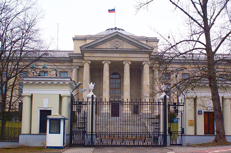 Посольство рф у Польші. Польща заблокувала банківські рахунки посольства рф