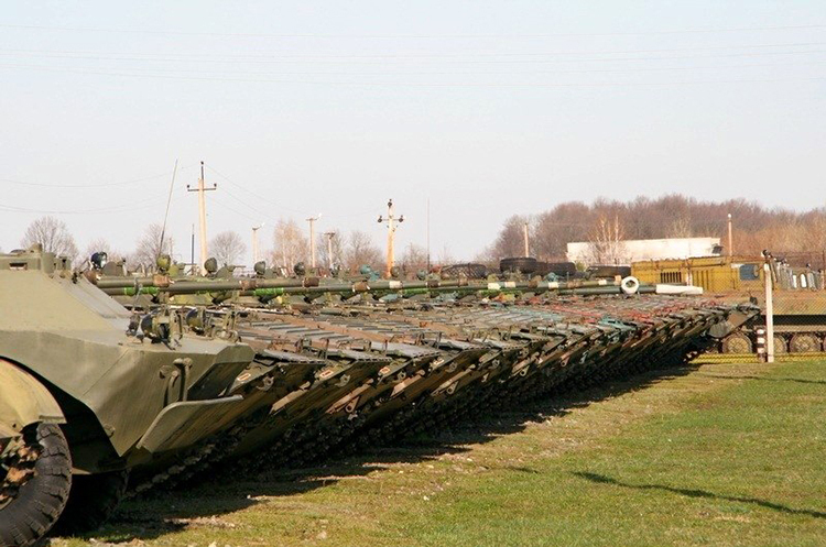 Техніка на консервації. «Розконсервована» російська військова техніка повністю розкрадена, командир танкового полку – застрелився» – ГУР МО України