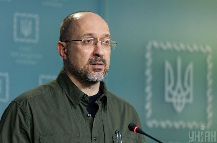 Prime Minister Denis Shmygal The Prime Minister of Ukraine estimates the fall in GDP due to the war started by Russia at 35% and "slightly higher"