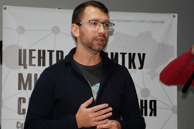 Директор Агентства регіонального розвитку Григорій Стариков. Безпечних доріг на Сумщині практично не існує – директор Агентства регіонального розвитку