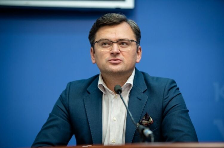 Фото: МЗС Україна ще не отримувала відповіді росії на «стамбульські пропозиції» — Кулеба