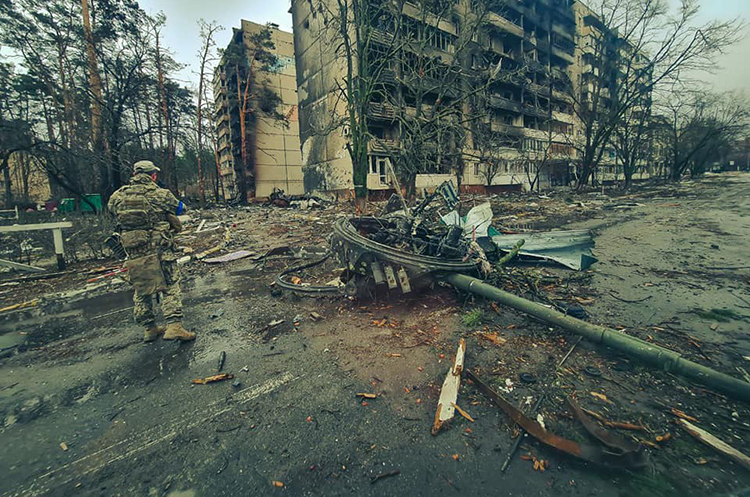 Генштаб: На звільнених територіях лишилися маленькі групи окупантів, які ховаються чи намагаються втекти за кордон Генштаб: На звільнених територіях лишилися маленькі групи окупантів, які ховаються чи намагаються втекти за кордон