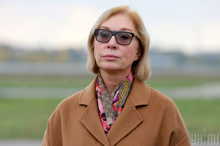 Уповноважена Верховної Ради з прав людини Людмила Денісова. 5 квітня діятимуть гуманітарні коридори із 7 населених пунктів