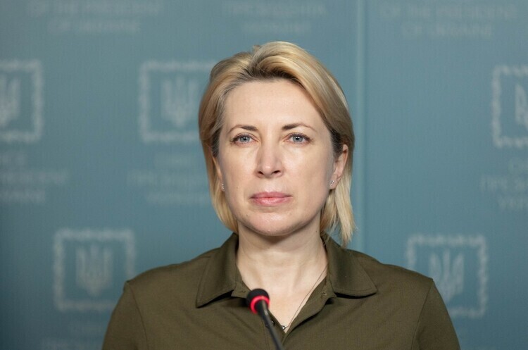 Фото: Офіс Президента Протягом 5 квітня гуманітарними корідорами евакуювали 3 846 людей
