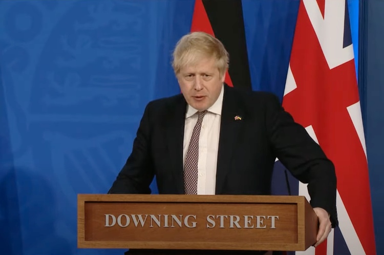 Фото: 10 Downing Street Британія відправить Україні більше протиповітряних та протитанкових ракет на суму $130 млн — Джонсон
