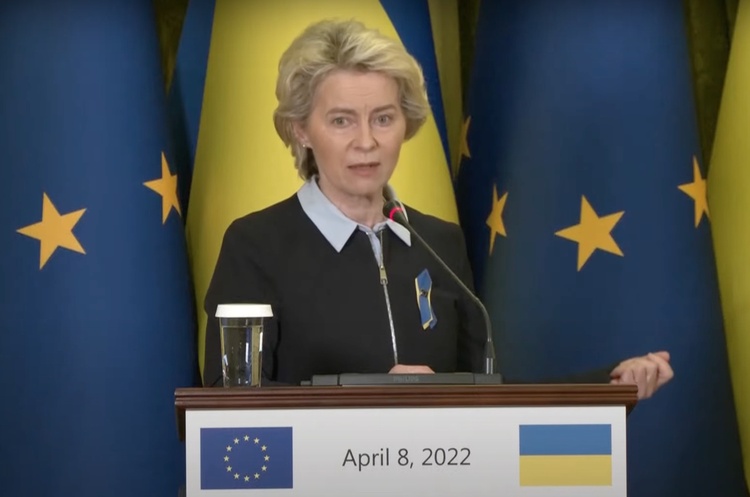 Фото: Reuters Заявка України до ЄС може бути представлена цього літа — президентка Єврокомісії