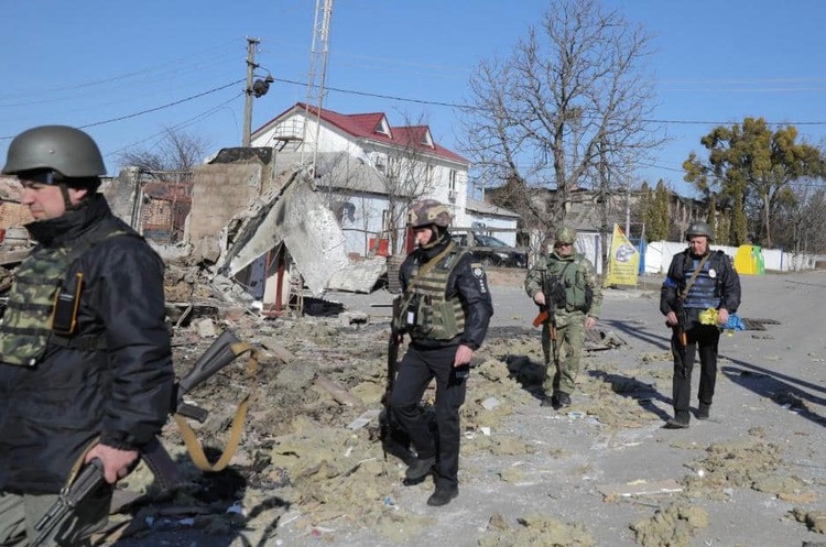 kyiv.comments.ua В селищі Макарів під Києвом знайшли тіла 132 мирних жителів, убитих російськими військовими