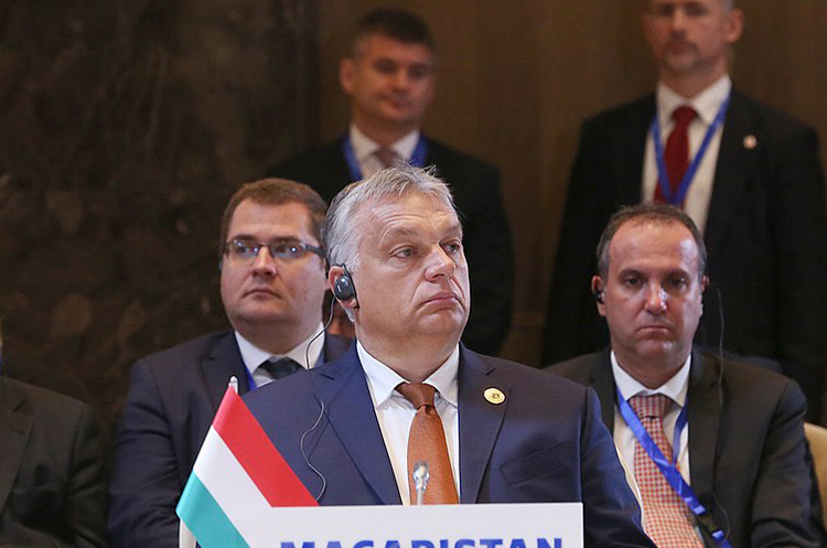Віктор Орбан. Один із лідерів країн ЄС вимагав доказів, що звірства рф у Бучі не фейк – Зеленський