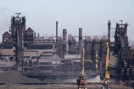 Russian invaders threaten to use chemical weapons in Mariupol Russian invaders threaten to use chemical weapons in Mariupol