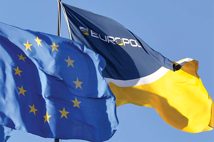 Європол шукатиме приховані активи підсанкційних росіян Європол шукатиме приховані активи підсанкційних росіян