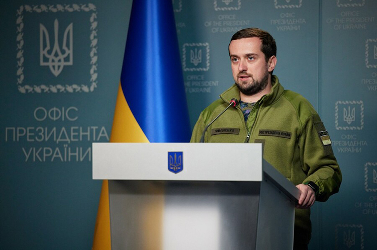 Заступник голови Офісу президента Кирило Тимошенко. Незважаючи на відсутність гуманітарних коридорів, 13 квітня евакуювалися 1567 українців