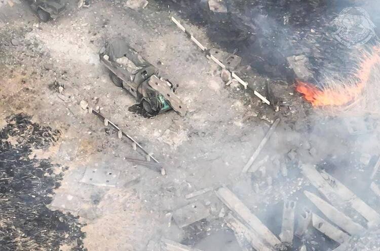 Сили спеціальних операцій підірвали міст із ворожою технікою поблизу Ізюма Сили спеціальних операцій підірвали міст із ворожою технікою поблизу Ізюма