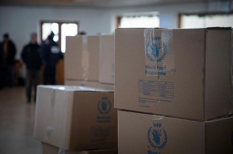 Фото: WFP Більше 100 тисяч мирних мешканців Маріуполя потерпають від нестачі води та їжі