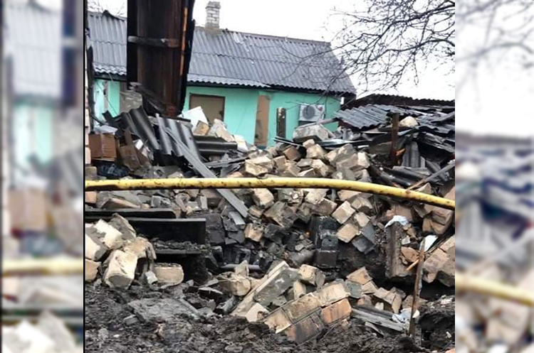 Окупанти зайшли в Кремінну на Луганщині, почалися вуличні бої – Гайдай Окупанти зайшли в Кремінну на Луганщині, почалися вуличні бої – Гайдай
