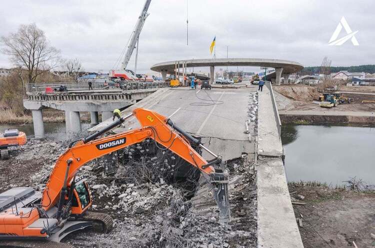 Відновлено сполучення зі столицею на Житомирській трасі Відновлено сполучення зі столицею на Житомирській трасі