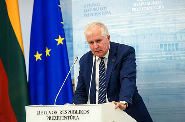 Міністр оборони Литви Арвидас Анушаускас. Литва передала Україні важкі міномети