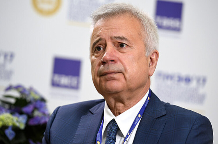 Глава найбільшої в росії нафтової компанії «Лукойл» Алекперов достроково залишає свою посаду