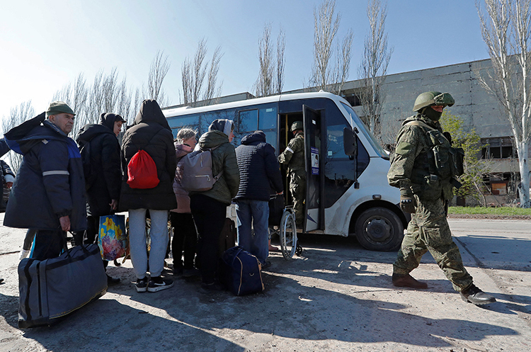 Із Маріуполя сьогодні намагатимуться евакуювати жінок, дітей та осіб похилого віку Із Маріуполя сьогодні намагатимуться евакуювати жінок, дітей та осіб похилого віку