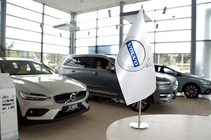 Volvo та Jaguar скорочують співробітників у російських офісах