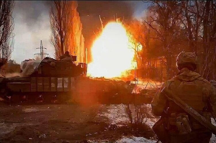 US intelligence has helped Ukraine shoot down a russian plane with hundreds of troops US intelligence has helped Ukraine shoot down a russian plane with hundreds of troops