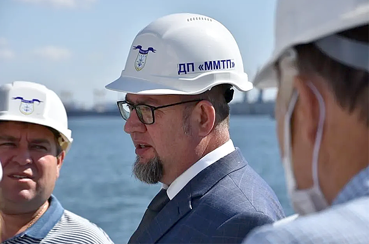 Директор ДП «Маріупольський морський торговельний порт» Ігор Барський. У порту Маріуполя досі заблоковані шість суден під іноземним прапором