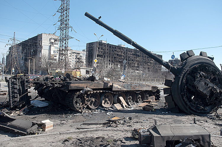 Фото ілюстративного характеру. Електромонтеру, який інформував окупантів про підземні ходи на «Азовсталі», оголосили підозру в держзраді