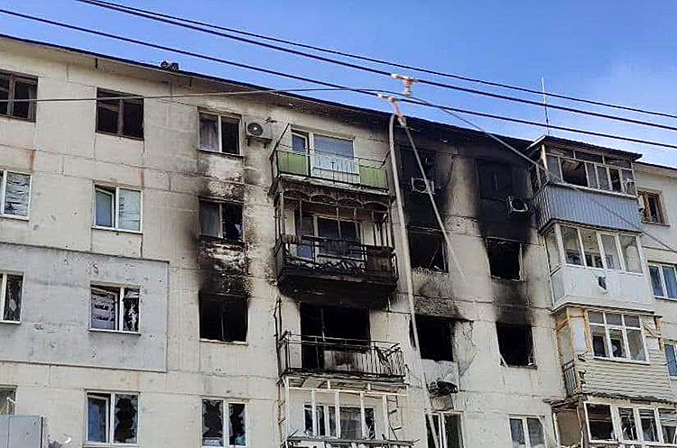 Вороги за добу зруйнували 24 будинки на Луганщині Вороги за добу зруйнували 24 будинки на Луганщині