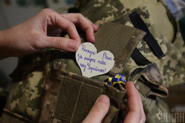 Адаптуйся швидко: як працюють волонтери під час війни Адаптуйся швидко: як працюють волонтери під час війни