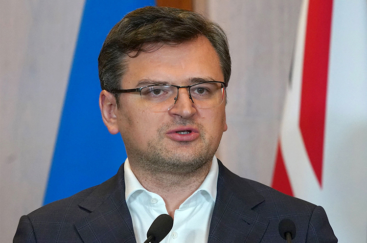Україні не потрібні «сурогати» статусу кандидата на членство у ЄС  — Кулеба