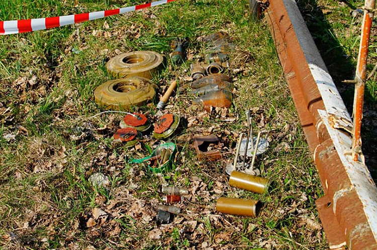 Ворог веде наступальну операцію в районах населених пунктів Лисичанськ і Сєверодонецьк Ворог веде наступальну операцію в районах населених пунктів Лисичанськ і Сєверодонецьк