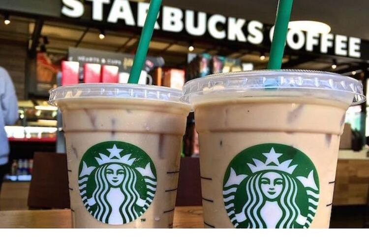 фото DR Starbucks йде з росії майже через 15 років роботи