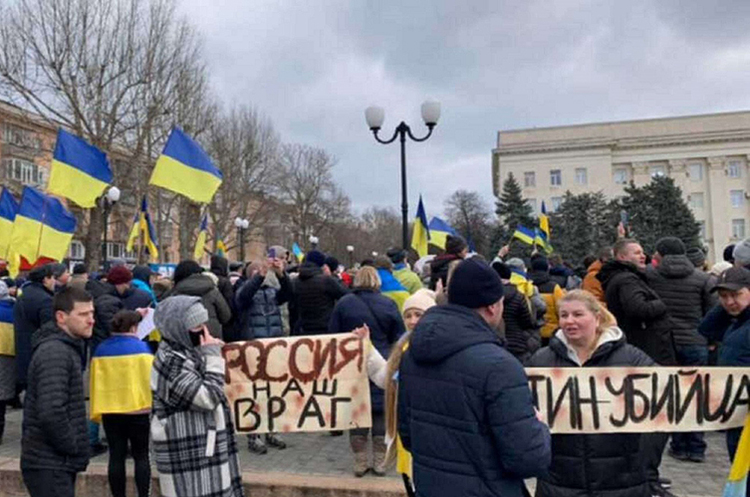 Російська армія готує три лінії оборони на окупованих територіях півдня України Російська армія готує три лінії оборони на окупованих територіях півдня України