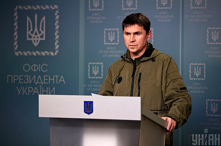 Радник голови Офісу президента Михайло Подоляк. Окупанти застосовували проти українців «Солнцепек» – найважчу неядерну зброю