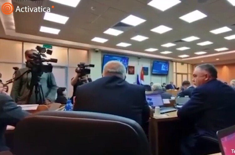 скріншот Путін зіткнувся з рідкісним публічним засудженням з боку російських депутатів
