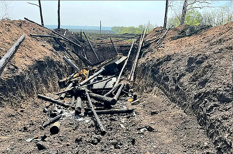 ЗСУ знищили вже близько 30 500 військових рф і 208 ворожих літаків ЗСУ знищили вже близько 30 500 військових рф і 208 ворожих літаків