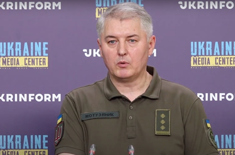 Фото: YouTube Ukrinform TV Росіяни споруджують інженерні позиції за 3 кілометри від держкордону України у Брянській області