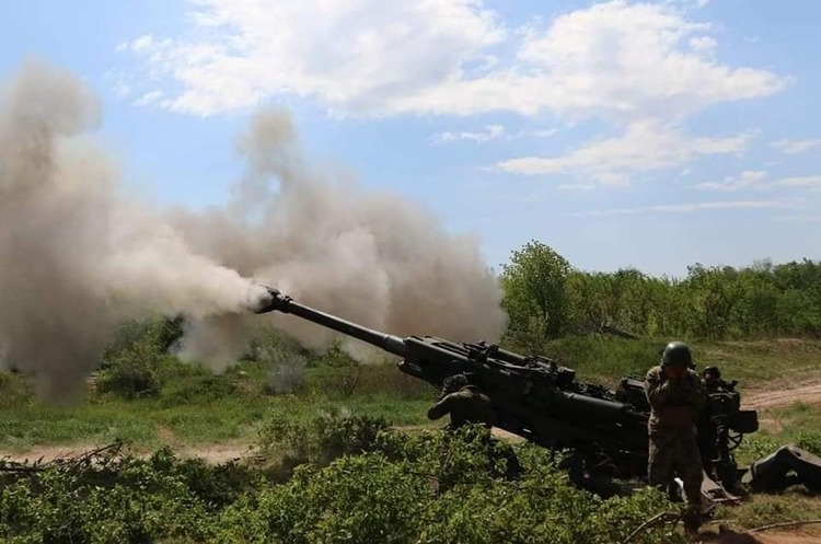 Окупанти штурмують Комишуваху на Луганщині, яку нещодавно відбили ЗСУ Окупанти штурмують Комишуваху на Луганщині, яку нещодавно відбили ЗСУ