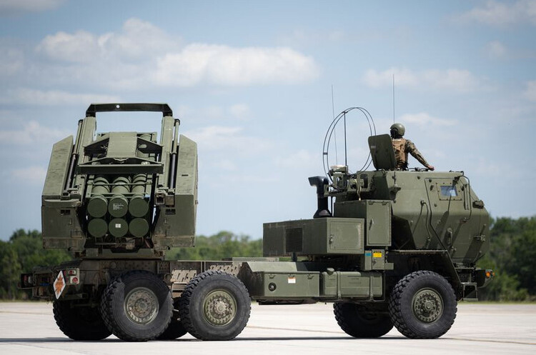 РСЗО HIMARS Швидка військова допомога: на що вплине $700-мільйонна поставка від Байдена