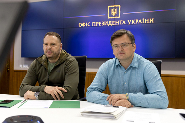 Андрій Єрмак та Дмитро Кулеба. В ОП запропонували створити Консультаційну раду з країнами Перської затоки щодо енергетики та постачань зерна