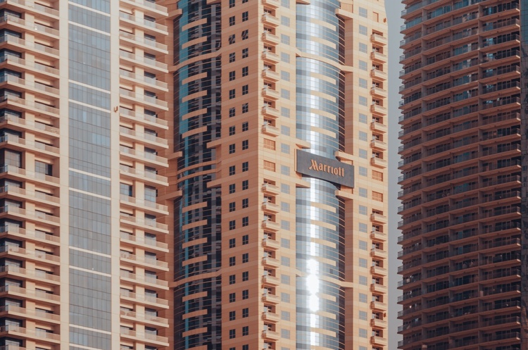 Фото: Pexels Світова мережа готелів Marriott зупинила свою діяльність у росії