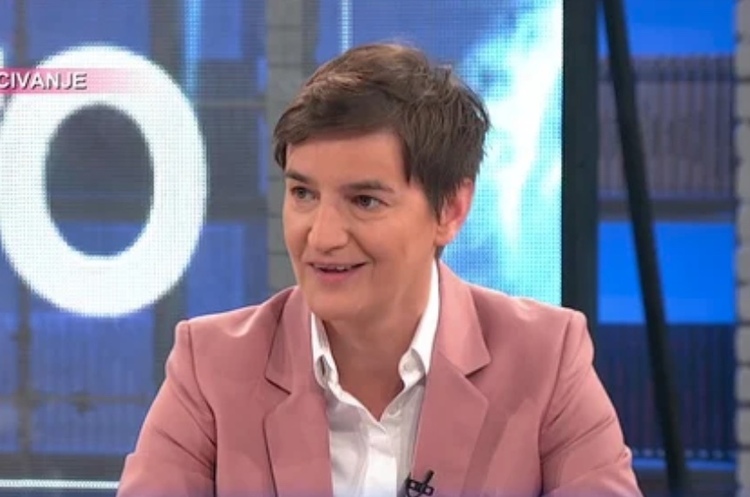 Фото: Pink Чорногорія, Північна Македонія і Болгарія не пропускають літак Лаврова на шляху до Сербії