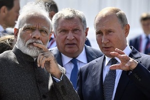 Индия увеличит импорт российской нефти вдвое - Bloomberg