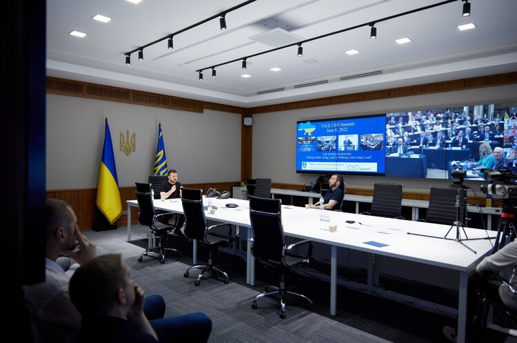 Зеленського у США відзначили нагородою «Легенда лідерства» Зеленського у США відзначили нагородою «Легенда лідерства»