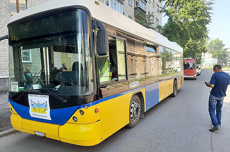 Фото ілюстративного характеру. Біля Прилук евакуюють кілька сіл через ракетний удар