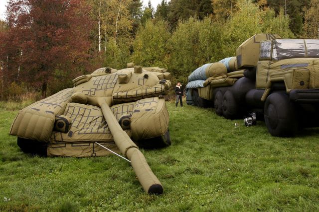 білорусь розмістила муляжі танків біля кордону з Україною для демонстрації присутності – Міноборони