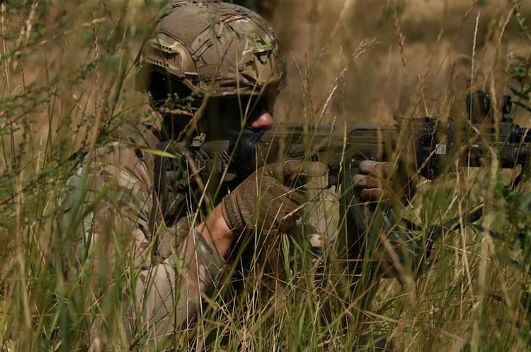 Наразі українські сили можуть відступити на зручнішу для оборони лінію фронту – британська розвідка Наразі українські сили можуть відступити на зручнішу для оборони лінію фронту – британська розвідка