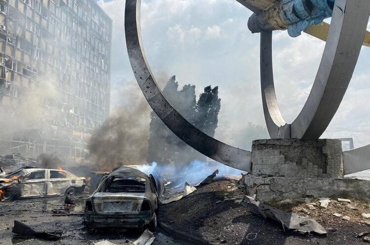 Як у росії пояснили ракетний удар по центру Вінниці Як у росії пояснили ракетний удар по центру Вінниці